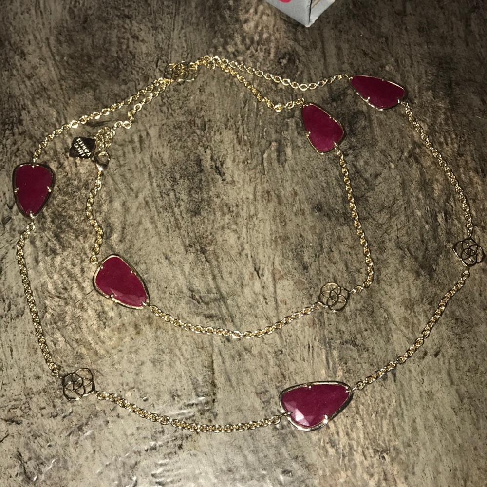 Kendra Scott “Kinley” Long Necklace in Wine/Maroon